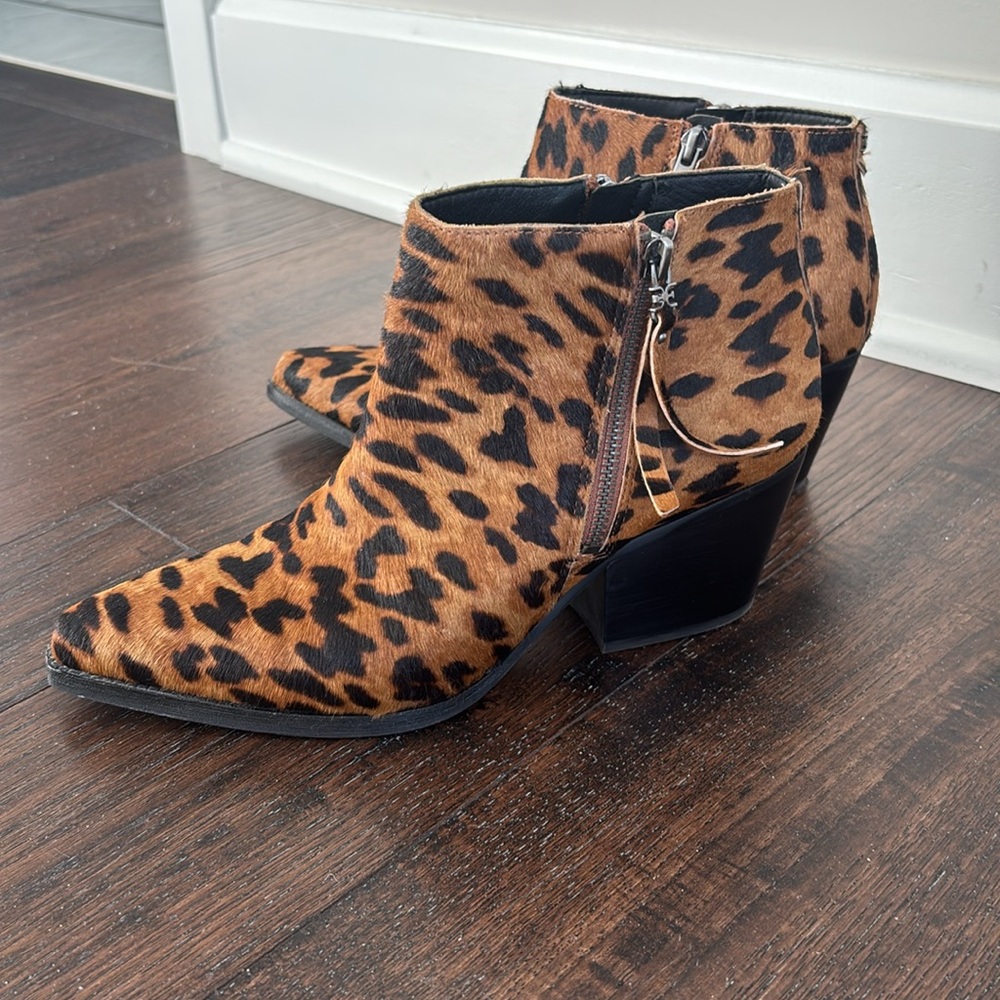 Anthropologie Sam Edelman Walden Half Hair Leopard Booties 8 - Picture 6 of 8